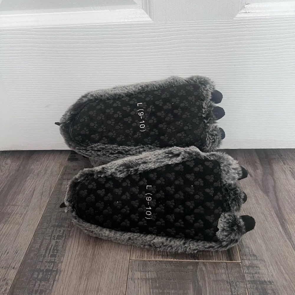 Boys Cat & Jack Dinosaur Slippers
